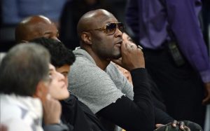 El ex NBA Lamar Odom puede morir en cualquier momento, dice su padre